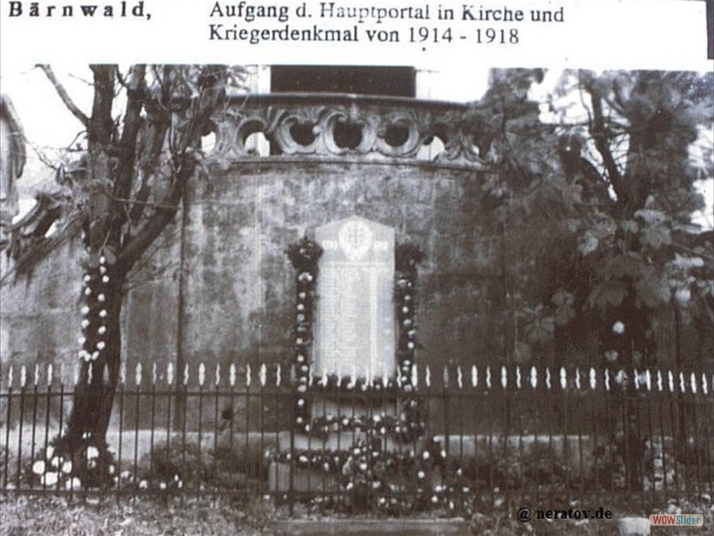 2.Kriegerdenkmal an der Kirche